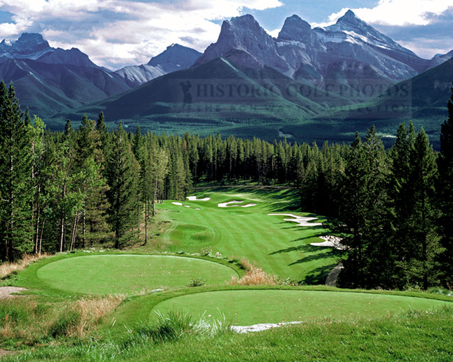 Silvertip, Canmore, Alberta Golf course information and reviews.